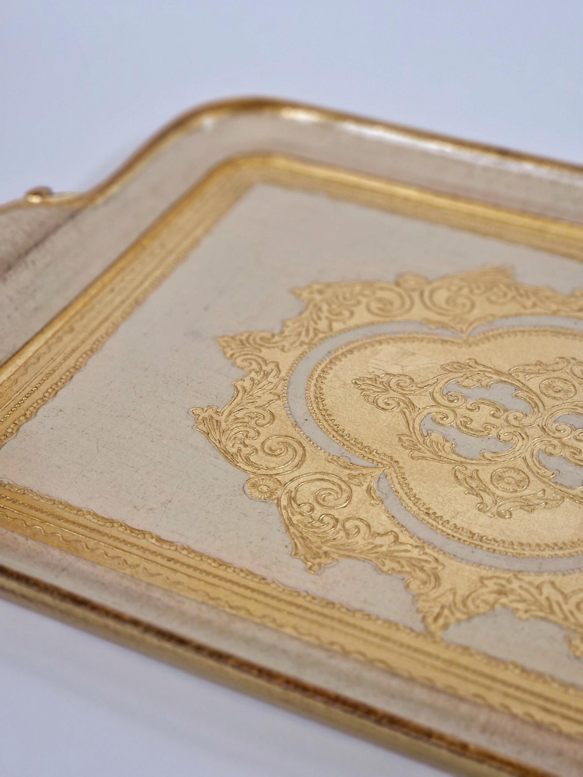 Vassoio Fiorentino in legno realizzato e decorato a mano, Wooden Florentine Tray